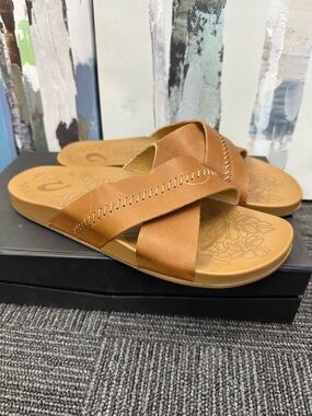Tan Crisscross Slide Sandals
